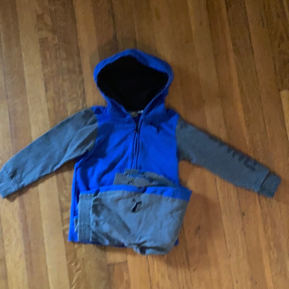 Gray/blue boys puma matching hooded sweatsuit - 5T